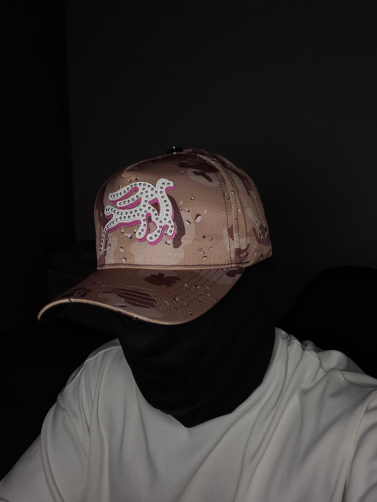 PINK RECOND 31 HATS