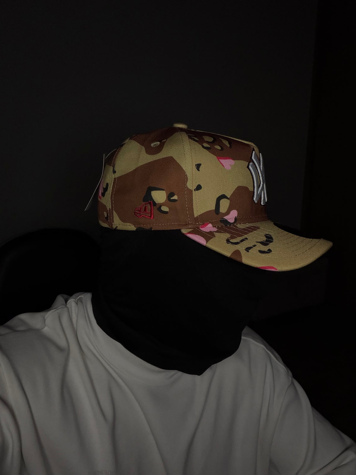NY YANKEES CAMO HEARTS NEW ERA